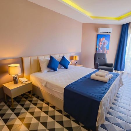 Feniks Hotel Alanya Exteriör bild